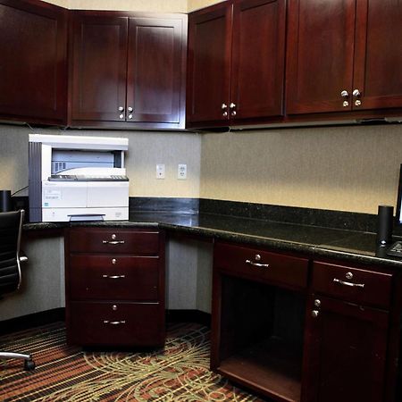 Hampton Inn Milan Bagian luar foto
