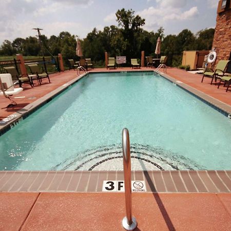 Hampton Inn Milan Bagian luar foto